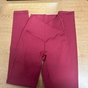 Stylish Red High-Waisted Leggings